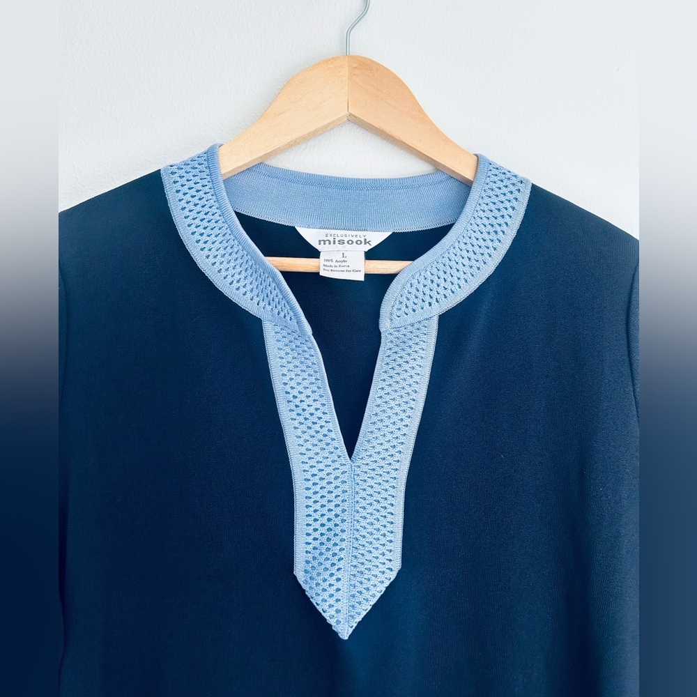 Misook Knit Navy Blue With Light Blue Trim Tunic Long Sleeve Top Size Large - Picture 3 of 7
